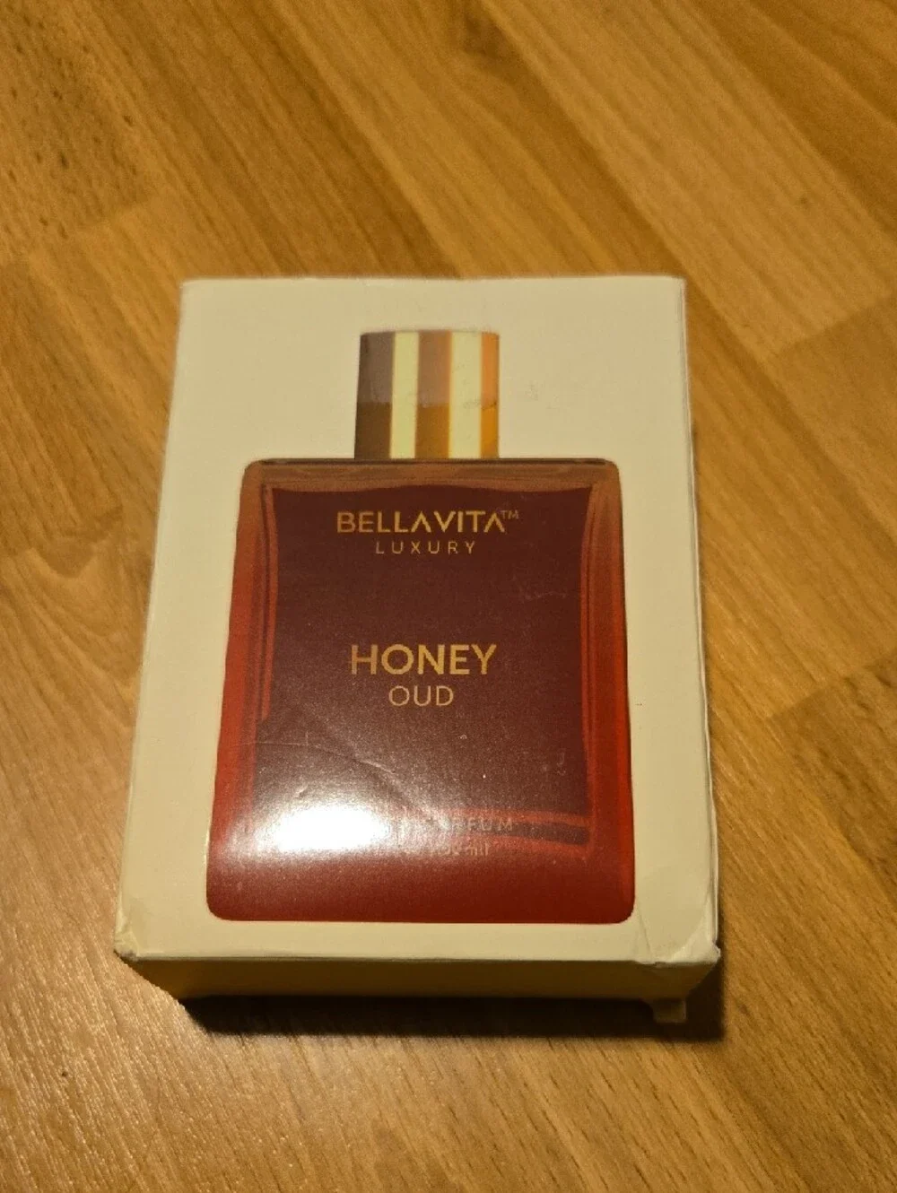 Bella Vita Luxury Honey Oud Setting Powder - Cream